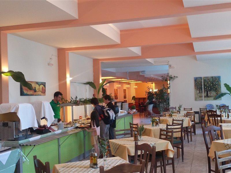 Ipsos Beach Hotel Esterno foto